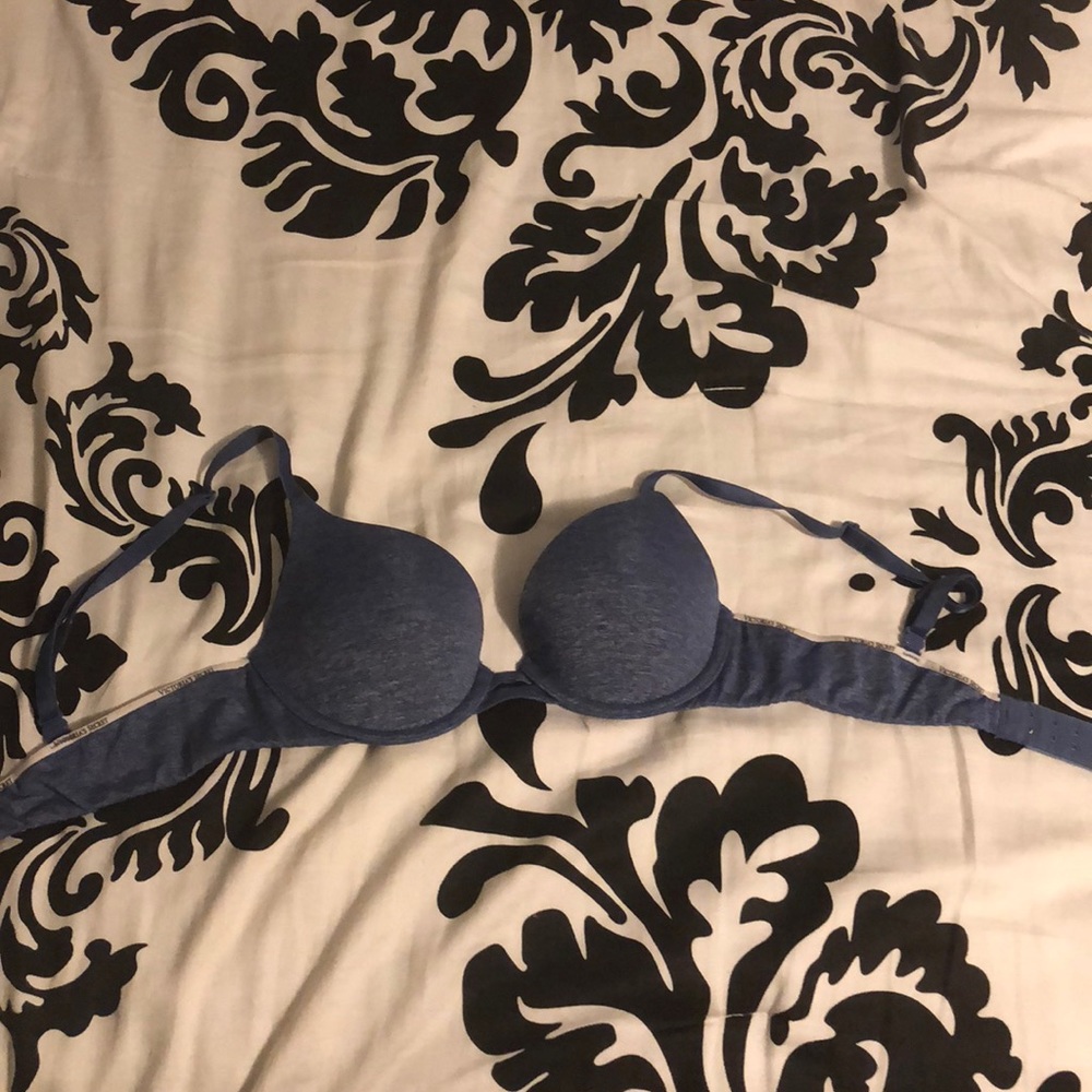 Victoria Secret push up bra!!!